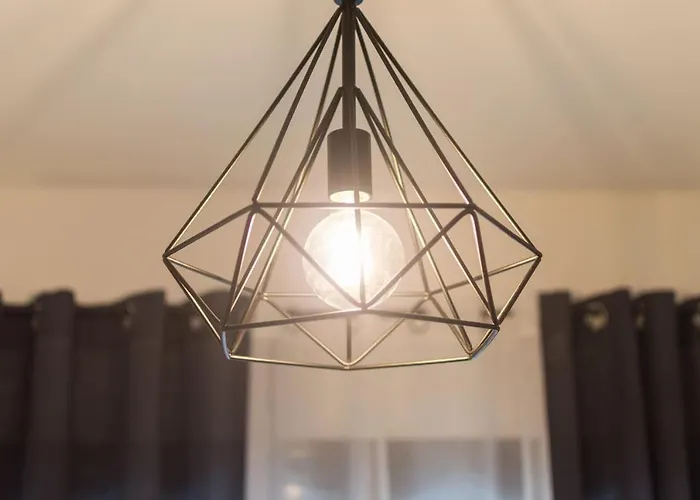 Apartment What A Life! *